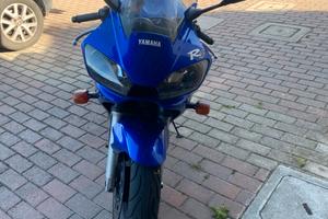 Yamaha R6