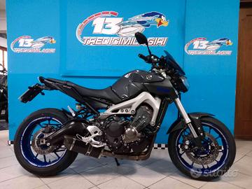 YAMAHA MT-09