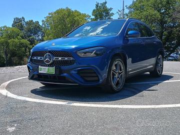 MERCEDES-BENZ GLA 200 d Automatic 4Matic AMG Lin