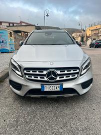 Mercedes GLA 200d Premium 4matic