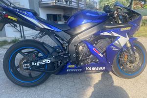R1 2005