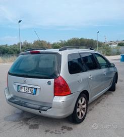 auto in buone condizioni con 280000 km