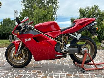 Ducati 996