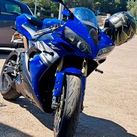 Yamaha YZF R1 - 2004