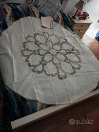 tovaglia vintage tonda lino ricamato 8 tovaglioli 