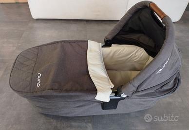 Carrozzina Nuna Triv