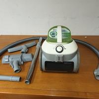 aspirapolvere LG  senza sacco