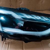 Faro anteriore destro Audi A4