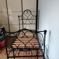 Letto in ferro battuto