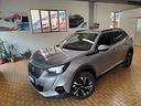 peugeot-2008-motore-elettrico-136-cv-allure
