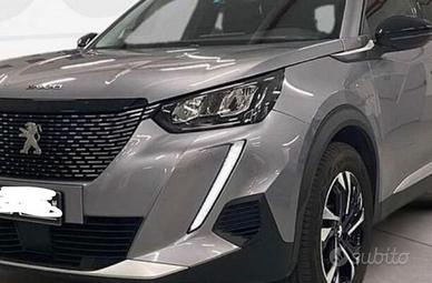 Peugeot 2008  25000km
