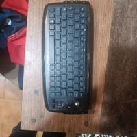 tastiera wireless  con copri tastiera 