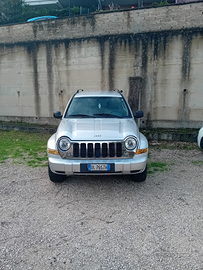 Jeep cherooke 2.8 CRD Limited Automatic