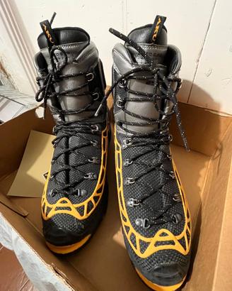 Scarpe da trekking/ghiacciaio, AKU Spider