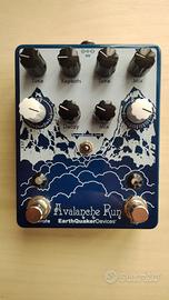 Pedale stereo delay/reverb