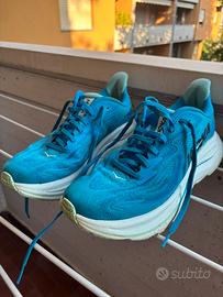 HOKA Clifton 10