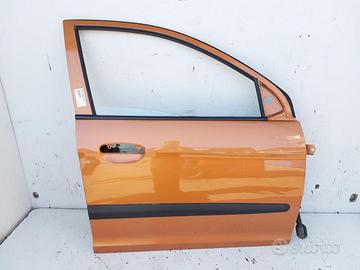 7600407010 PORTA ANTERIORE DX S/SPECCHIO KIA PICAN