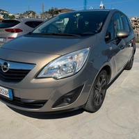 Opel Meriva 1.4 Turbo GPL 120CV b-color