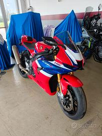 Honda CBR 1000 RR R SP
