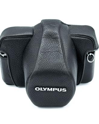 Olympus OM-2 (Silver) con Obiettivo Grandangolare