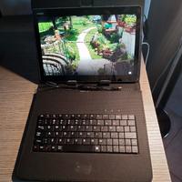 Custodie con tastiera per tablet