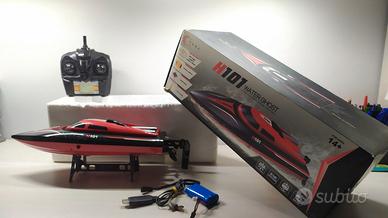 Motoscafo radiocomandato