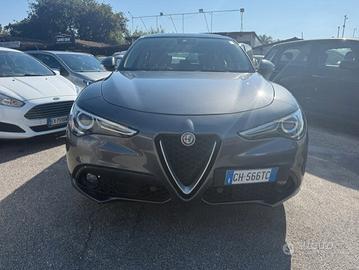 Alfa Romeo Stelvio 2.2 Turbodiesel 180 CV AT8 RWD 