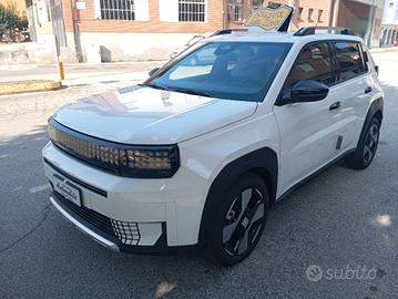 Fiat Grande Panda 1.2 Hybrid 110 CV S&S La Prima