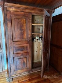 Armadio anno 1870 circa