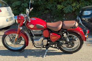 Royal Enfield Classic 350 (nuova) + sostegni borse