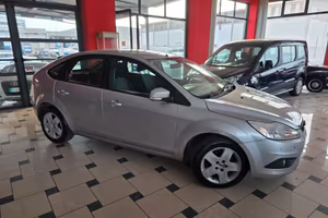 Ford Focus 1.6 TDCi (110CV) 5p. Tit. DPF