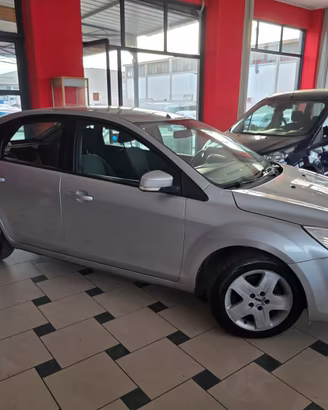 Ford Focus 1.6 TDCi (110CV) 5p. Tit. DPF
