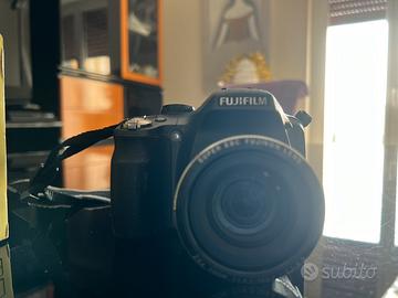 Fotocamera Fujifilm FinePix SL240 14MP