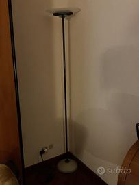 Lampada da terra Jill di Arteluce