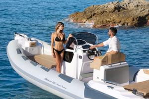 GOMMONE RANIERI CAYMAN 23 CAB BAGNO 2026 demo
