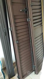 2 persiane e zanzariera 