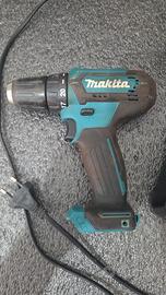 Trapano Avvitatore Makita con batterie e caricab