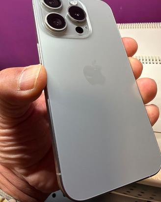 iphone 15 pro 128GB titanium