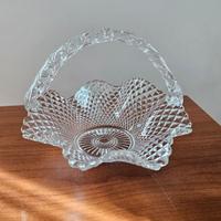 Cestino in vetro con manico, antico