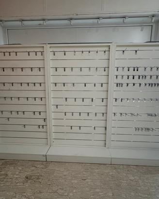 Espositore Bifacciale Autoportante Portablister