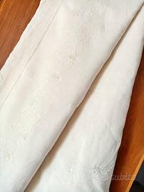 Lenzuolo corredo lino ricamato a mano