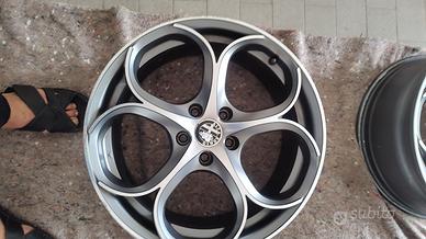 cerchioni Alfetta Alfa Romeo 