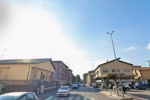 Villetta a Como-due bagni-garage privato