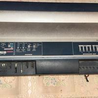 Amplificatore auto