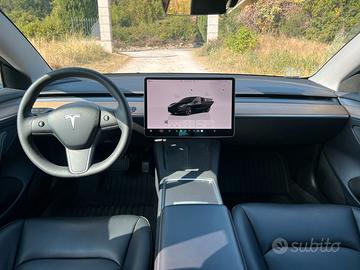Tesla Model 3 Standard rwd Plus