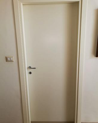 N. 3 porte per interno avorio complete