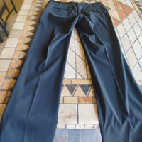 Pantaloni 
