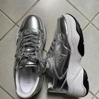 Sneakers Guess argento