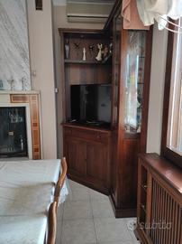 mobile porta TV e cristalliera