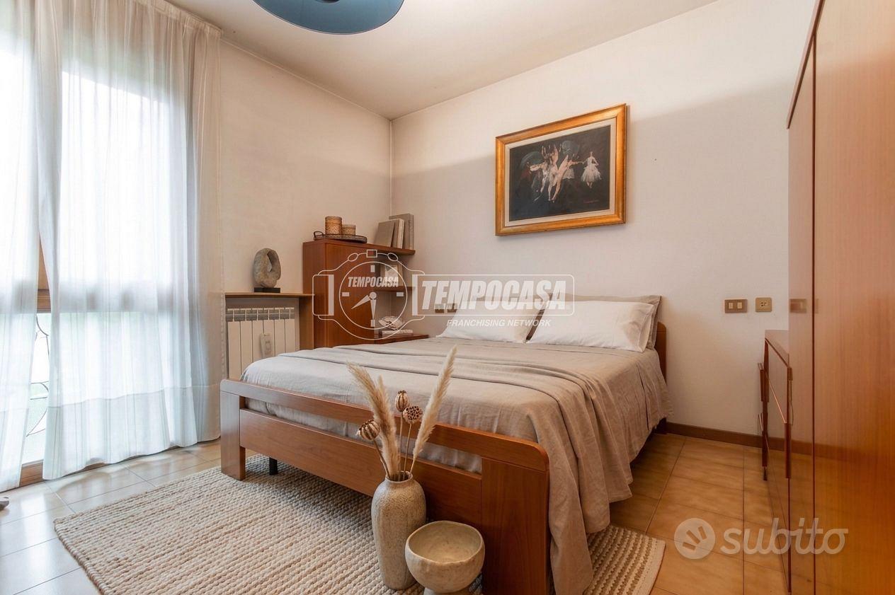 Appartamento – Saronno, Campo Sportivo-Colombara - Vista 3